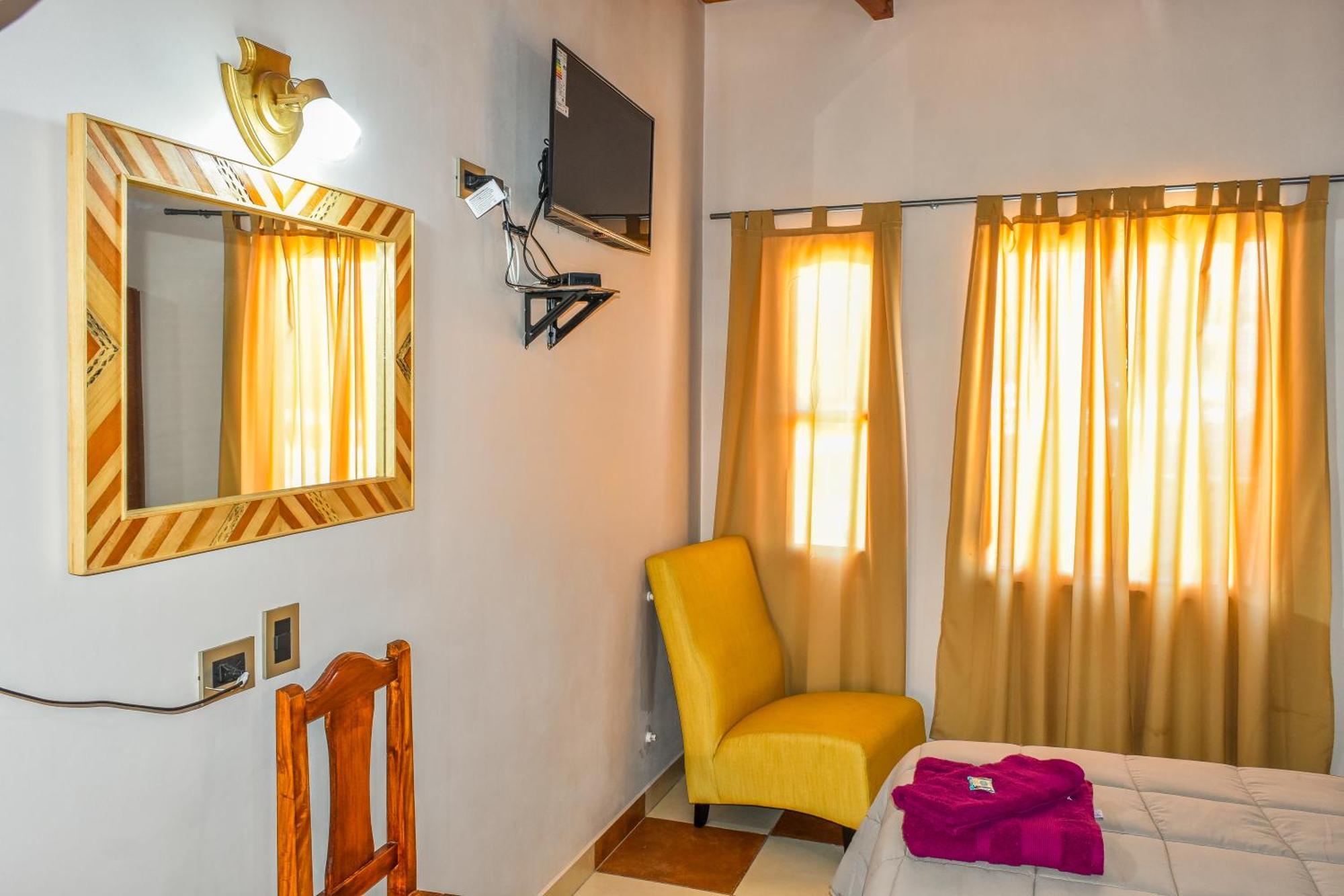 Hotel El Jardin Dante Tilcara Ngoại thất bức ảnh